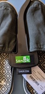 Sanuk shoes